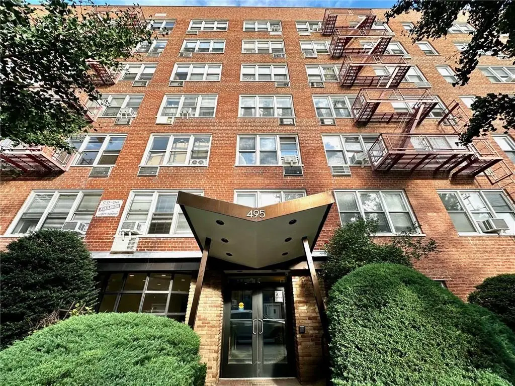 495 East 7th Street #6B, Brooklyn, NY 11218 - Image #1