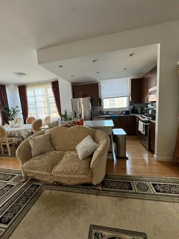 50 Oceana Drive West #8D, Brooklyn, NY 11235 - Image #3