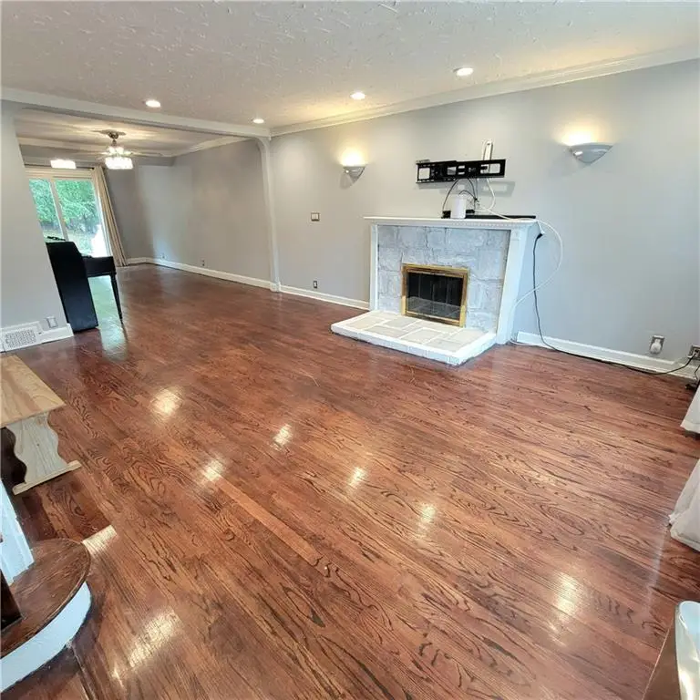 55 Melvin Avenue, West Hempstead, NY 11552 - Image #3