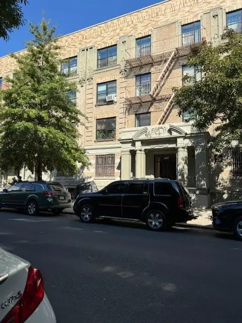 547 Lincoln Place, Brooklyn, NY 11238 - Image #2