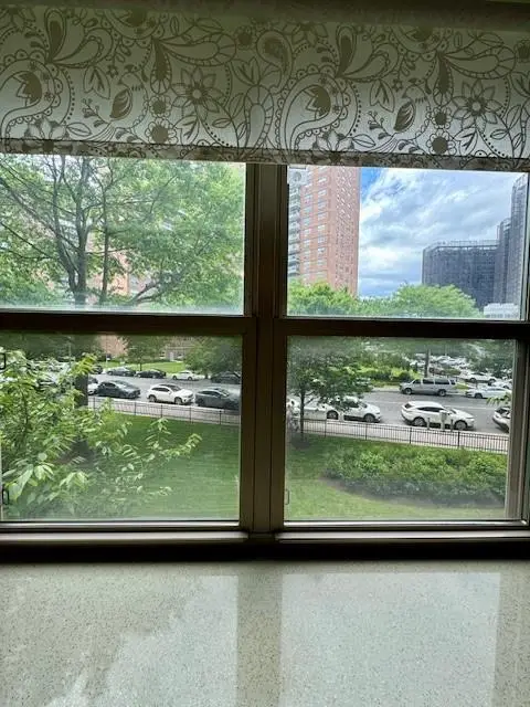 2935 West 5th Street #2E, Brooklyn, NY 11224