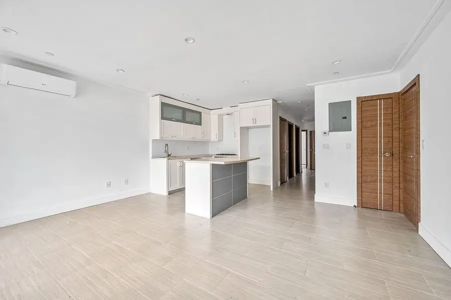 2335 Bath Avenue #1B, Brooklyn, NY 11214 - Image #2