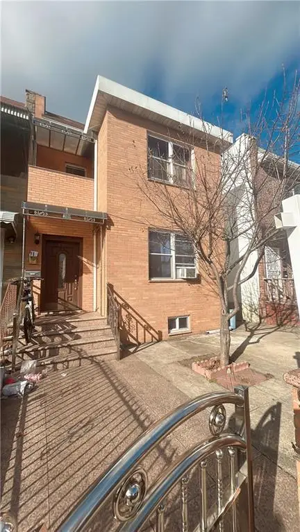 158 Bay 38th Street, Brooklyn, NY 11214