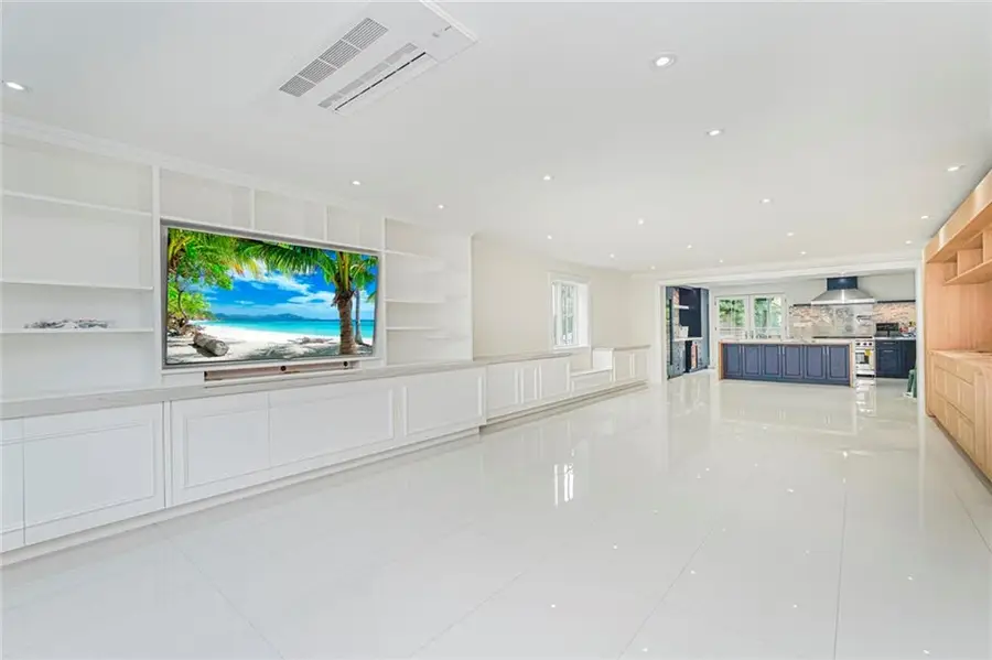 82 Piedmont Avenue, Staten Island, NY 10305 - Image #2