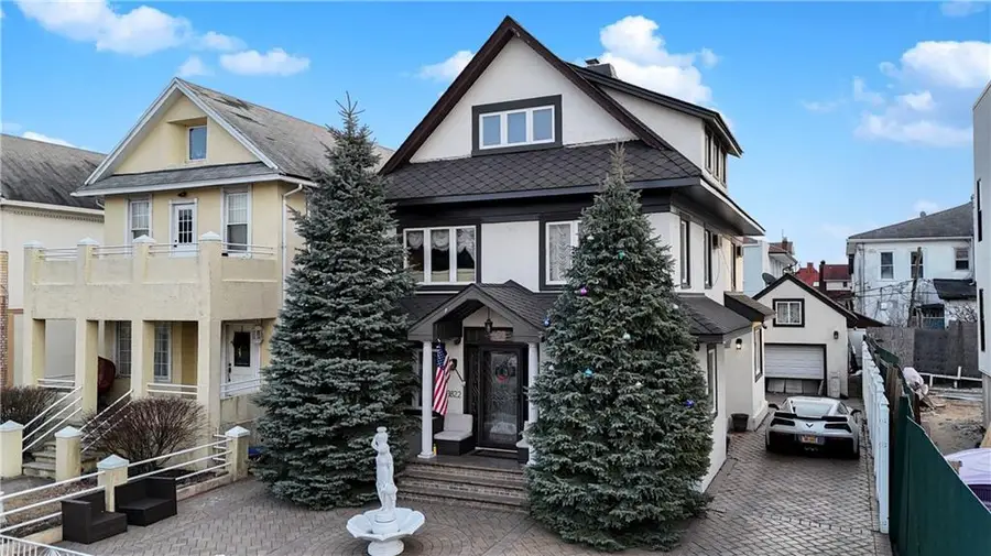 3822 Cypress Avenue, Brooklyn, NY 11224 - Image #2