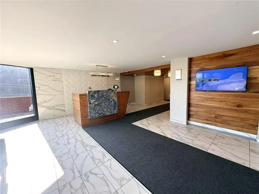 755 Narrows Road North #305, Staten Island, NY 10304 - Image #3