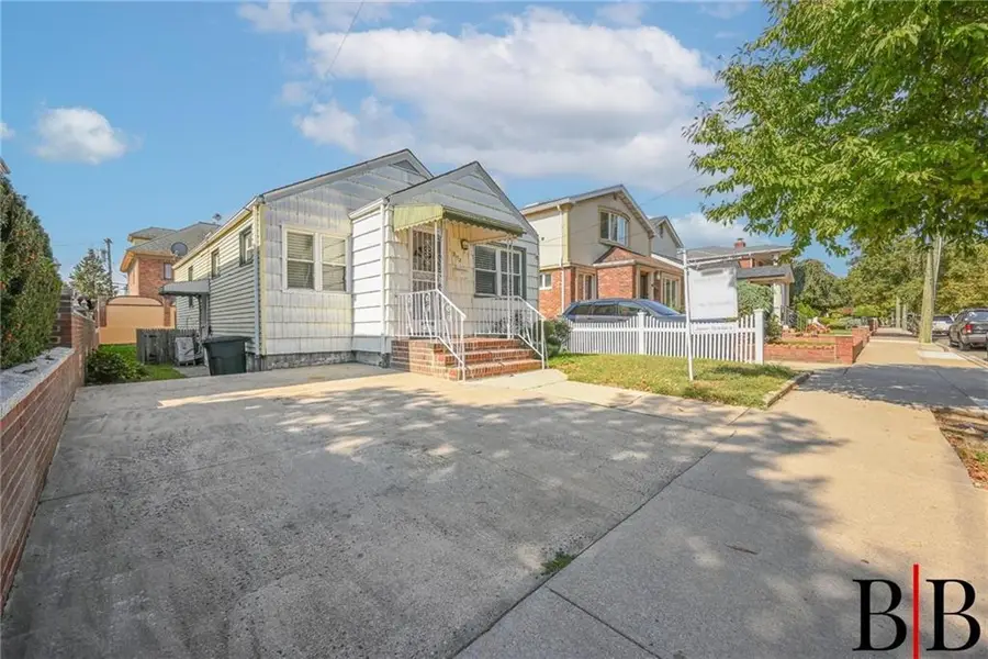 2172 East 72nd Street, Brooklyn, NY 11234 - Image #2