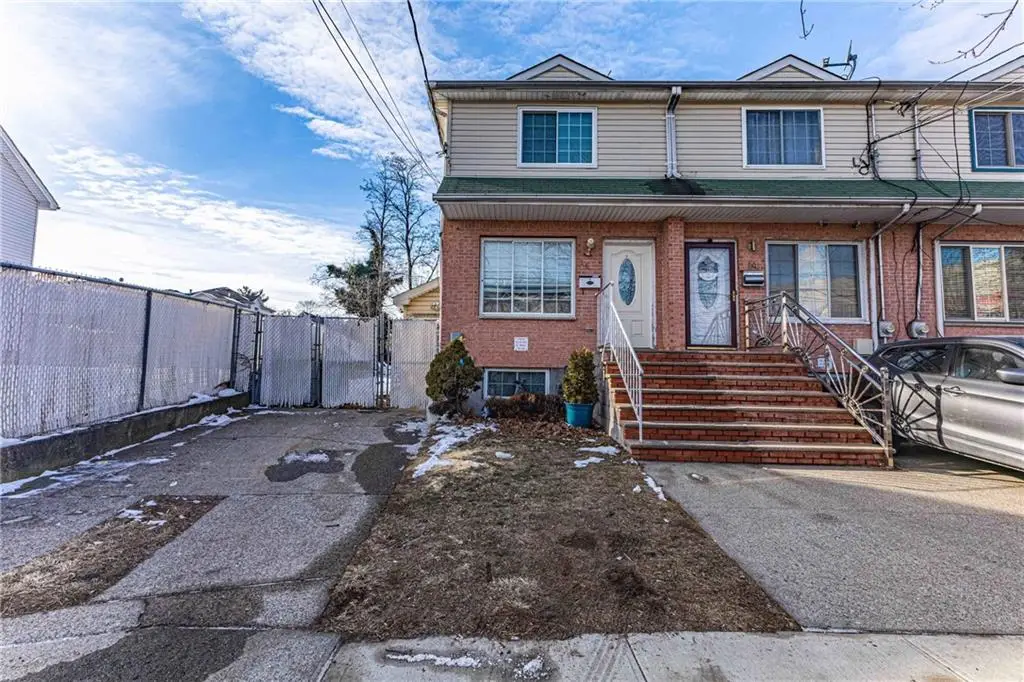 16 Mersereau Avenue, Staten Island, NY 10303 - Image #1