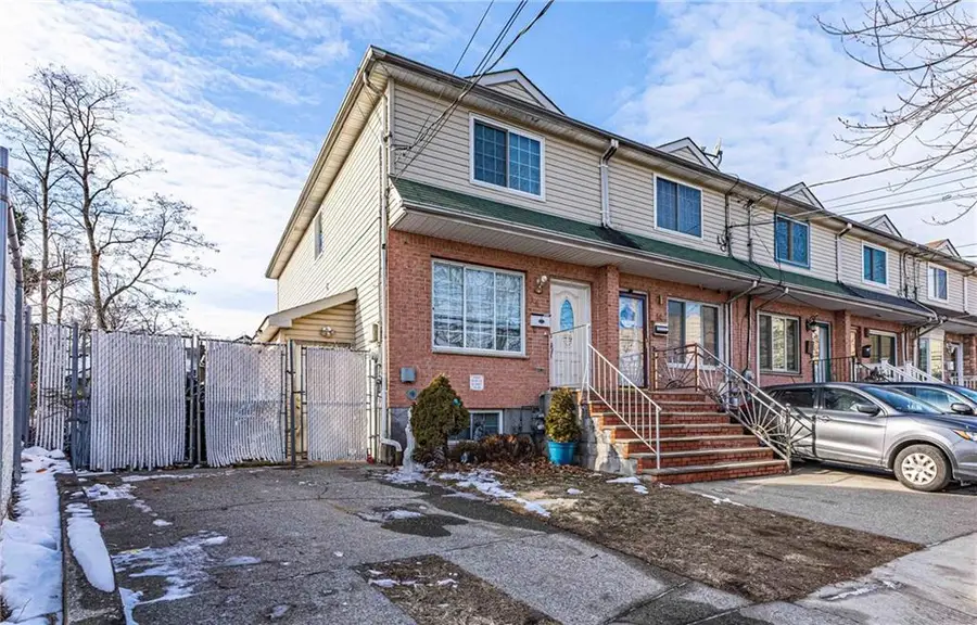 16 Mersereau Avenue, Staten Island, NY 10303 - Image #2