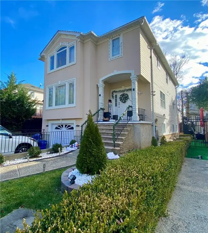43 Lerer Lane, Staten Island, NY 10307 - Image #1