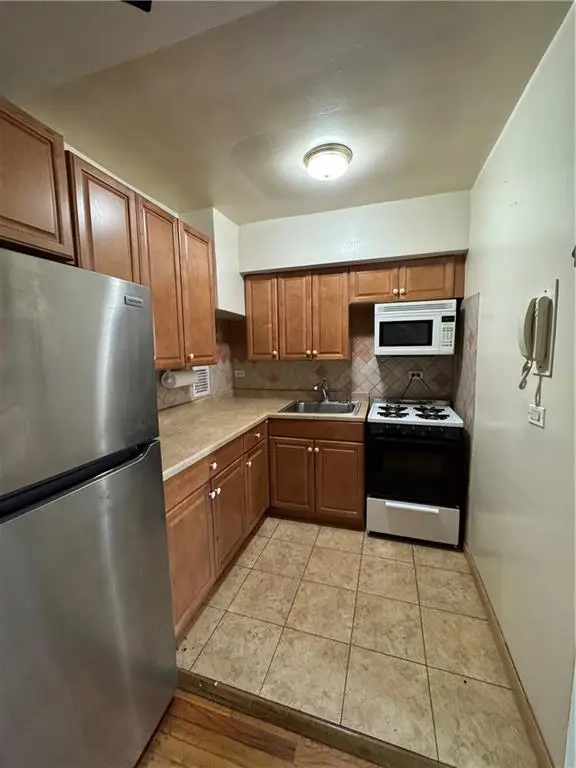 1580 East 13th Street #7G, Brooklyn, NY 11230 - Image #3