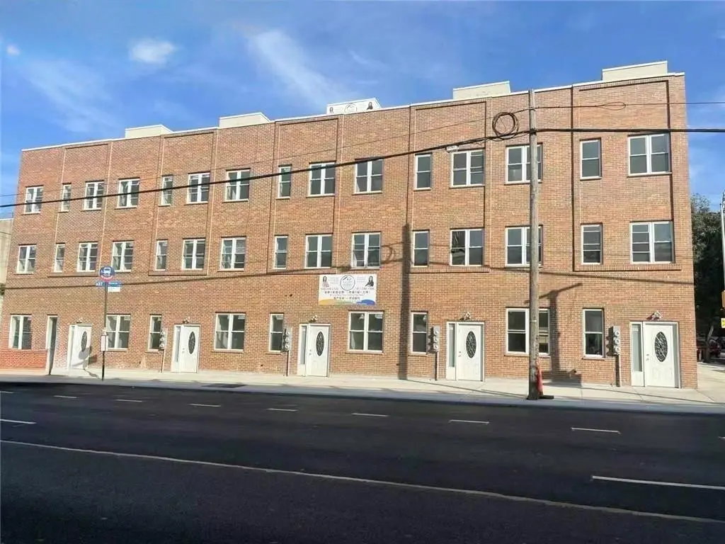 4321 3rd Avenue, Brooklyn, NY 11232 - Image #1