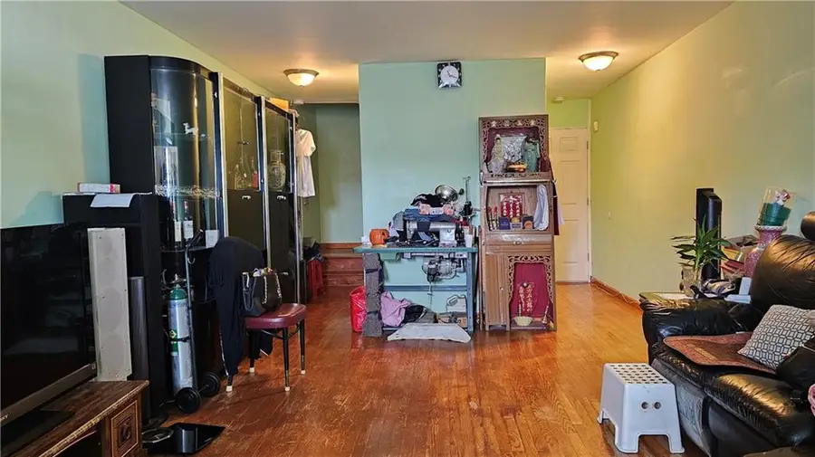 22 Long Pond Lane, Staten Island, NY 10304 - #3