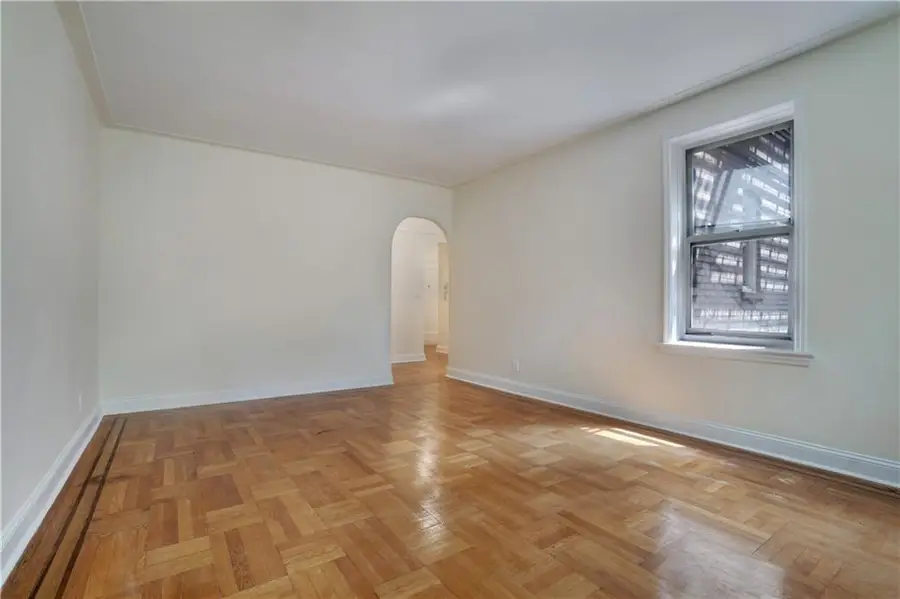 868 East 7th Street #1A, Brooklyn, NY 11230 - Image #2