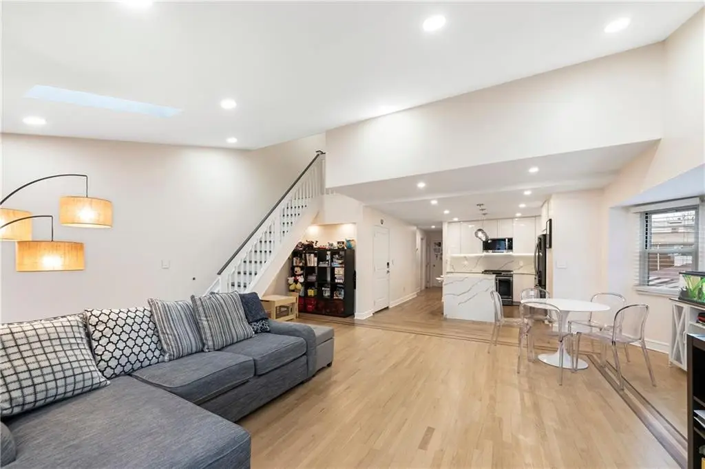 15 Cove Lane #3C, Brooklyn, NY 11234 - Image #1