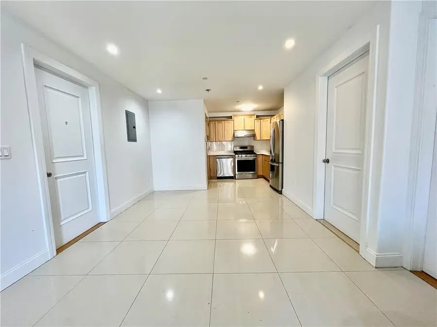 6538 Austin Street #4F, Rego Park, NY 11374 - Image #2