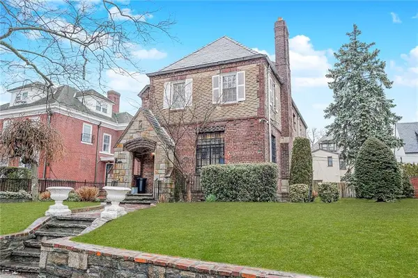 8044 Narrows Avenue, Brooklyn, NY 11209