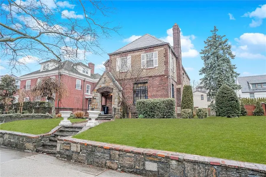 8044 Narrows Avenue, Brooklyn, NY 11209 - Image #2