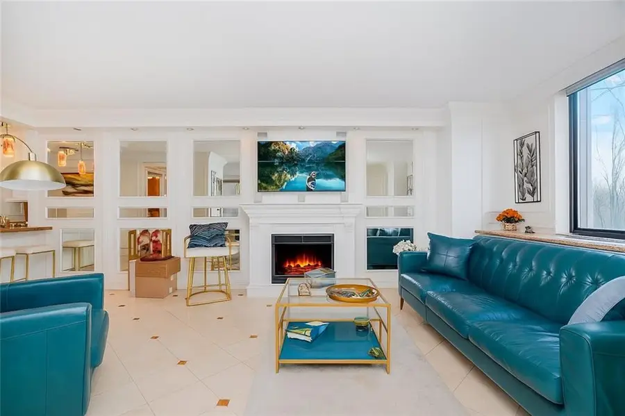 377 Rector Place #2A, Manhattan, NY 10280 - Image #2