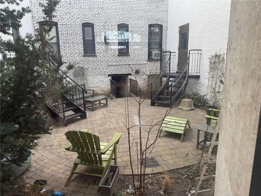 179 Ocean Parkway #3C, Brooklyn, NY 11218 - Image #3