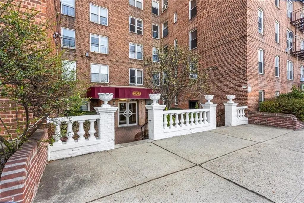 2525 Nostrand Avenue #7E, Brooklyn, NY 11210 - Image #1