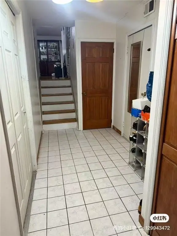 664 South Gannon Avenue, Staten Island, NY 10314 - Image #2