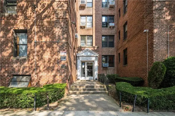 711 Montauk Court #1F, Brooklyn, NY 11235