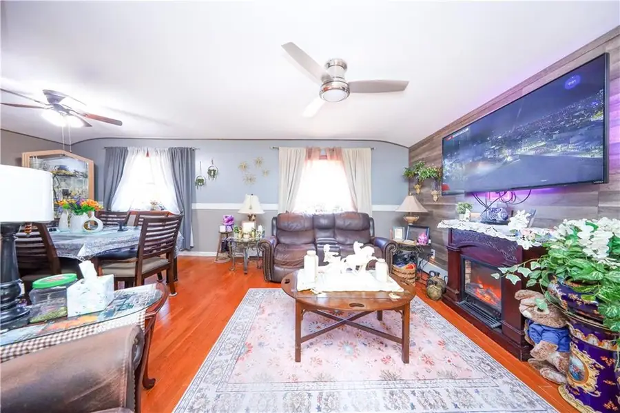 268 Ada Drive, Staten Island, NY 10314 - Image #3