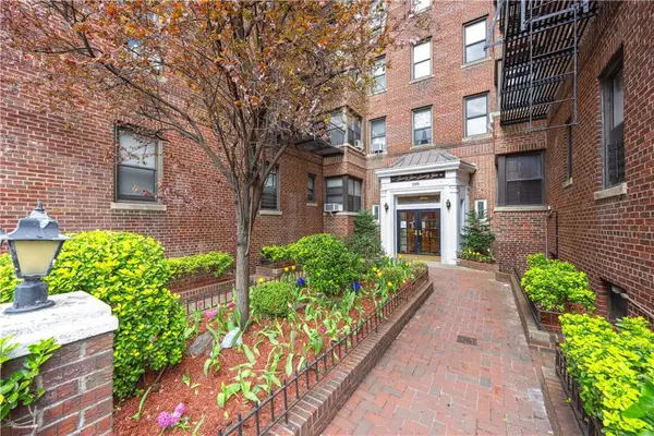 2375 Ocean Avenue #2E, Brooklyn, NY 11229