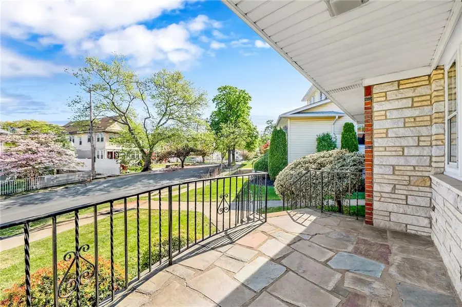 328 Stanley Avenue, Staten Island, NY 10301 - Image #2