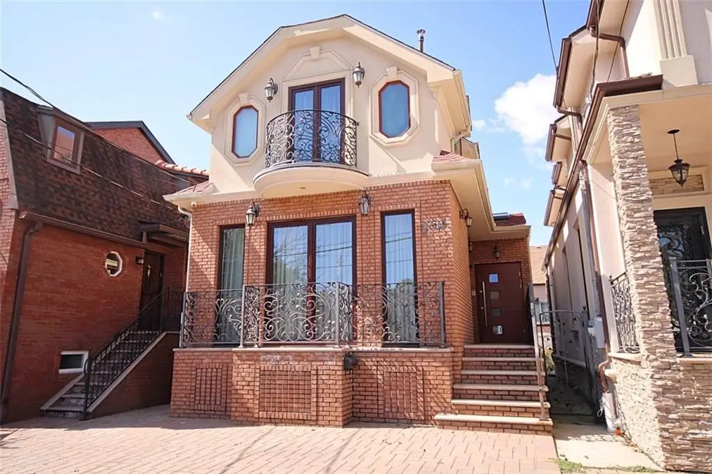 164 Oxford Street, Brooklyn, NY 11235 - Image #1