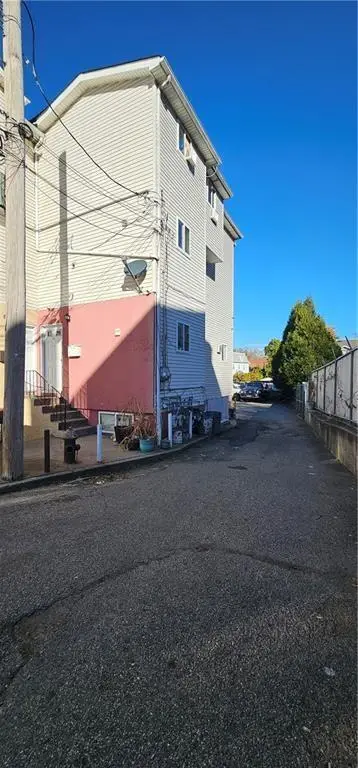 859 Post Avenue, Staten  Island, NY 10310