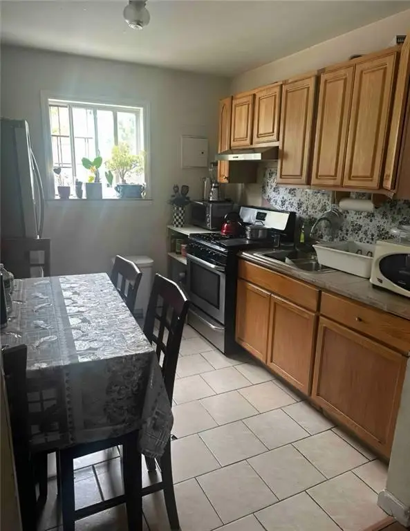 859 Post Avenue, Staten Island, NY 10310 - Image #3