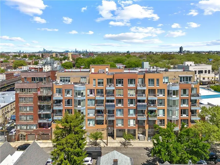 71 Village Rd North #3E, Brooklyn, NY 11223 - Image #2