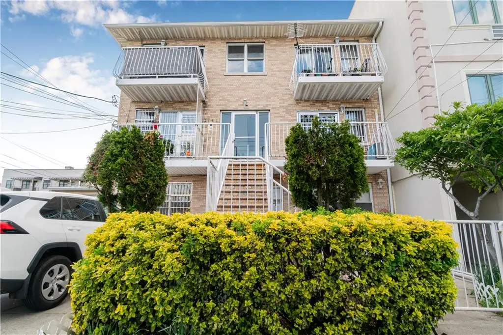 2546 Stillwell Avenue #3B, Brooklyn, NY 11223 - Image #1