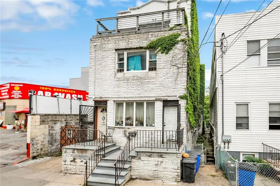 1011 Banner Avenue, Brooklyn, NY 11235 - Image #3