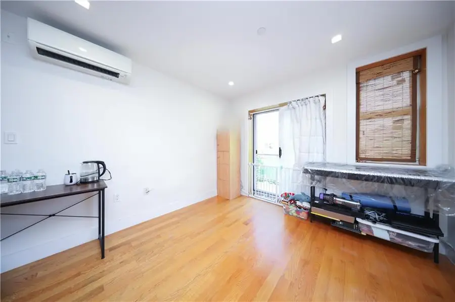 1457 West 5th Street #3E, Brooklyn, NY 11204 - Image #3