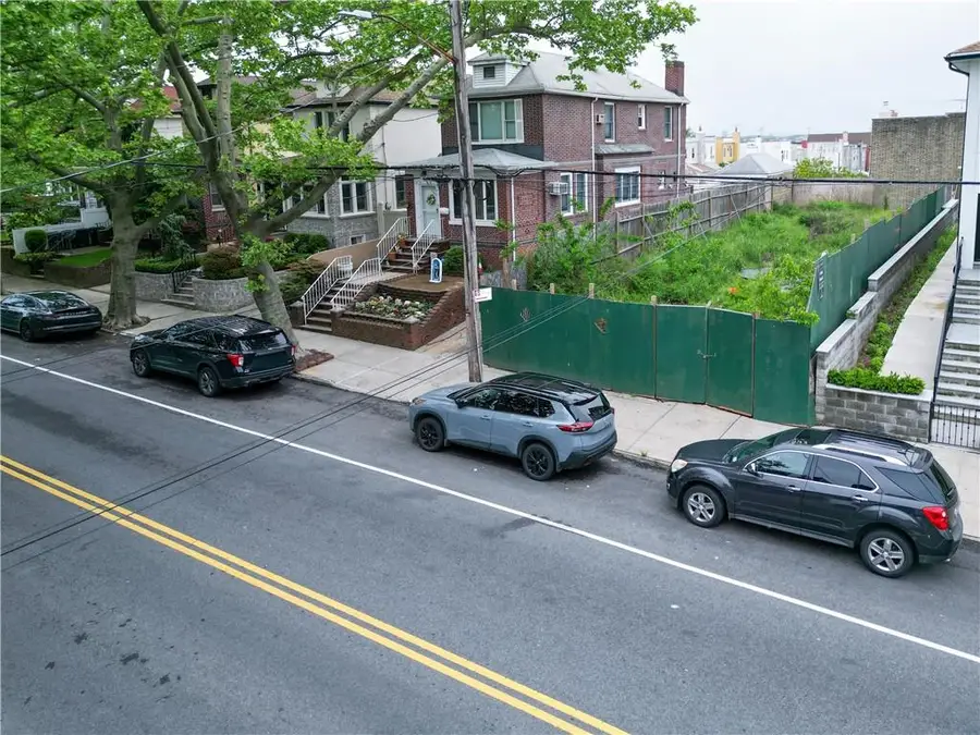 7917 12th Avenue, Brooklyn, NY 11228 - Image #2