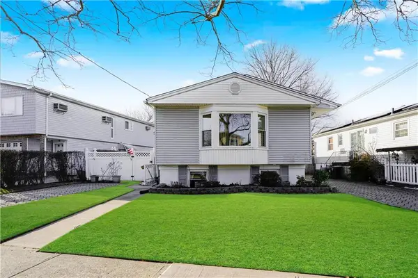 56 Wolverine Street, Staten  Island, NY 10306