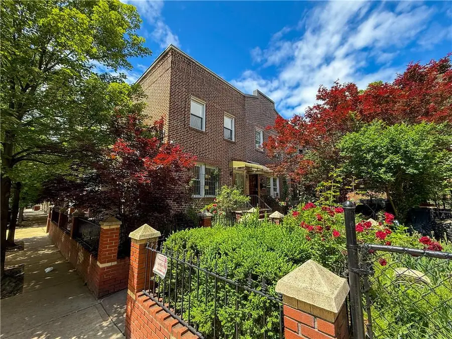 2 Roosevelt Court, Brooklyn, NY 11232 - Image #3