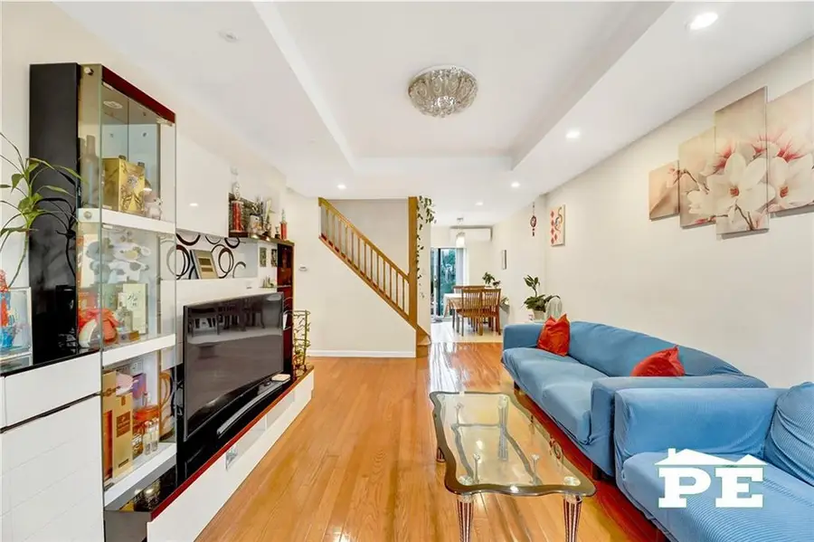 2077 Hendrickson Street, Brooklyn, NY 11234 - Image #2