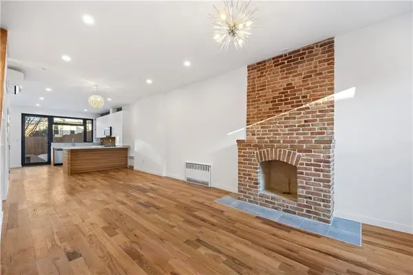 515A 17th Street, Brooklyn, NY 11215