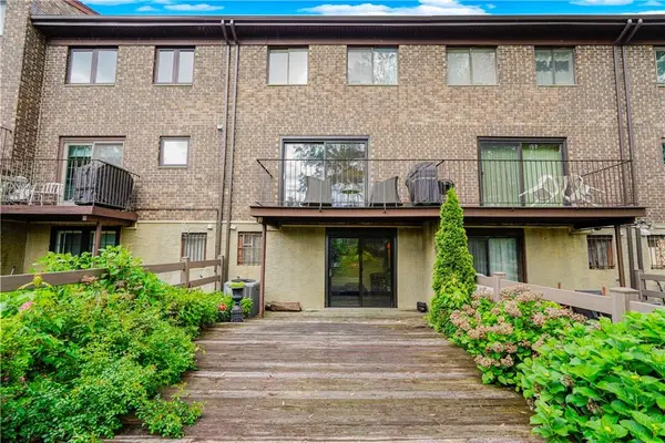 282 Grasmere Drive #282, Staten  Island, NY 10305