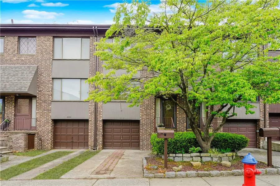 282 Grasmere Drive #282, Staten Island, NY 10305 - Image #2