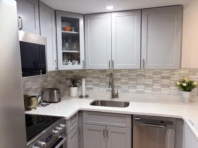 9977 Shore Road #11C, Brooklyn, NY 11209 - Image #2