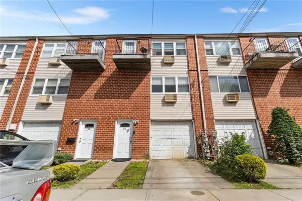 52 Francine Court #A, Staten  Island, NY 10306