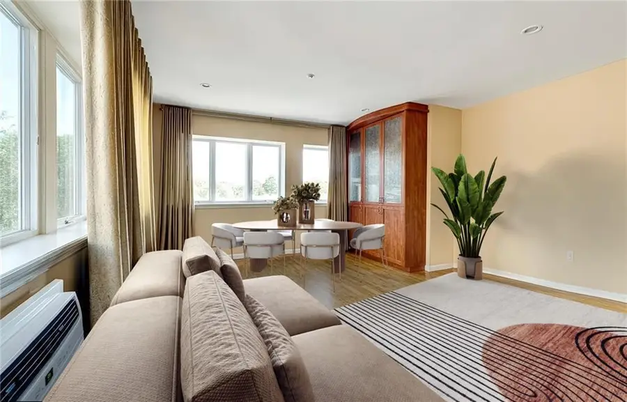 2900 East 29th Street #2E, Brooklyn, NY 11235 - Image #2