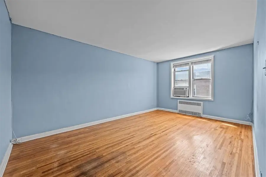 221 Mcdonald Avenue #6R, Brooklyn, NY 11218 - Image #2
