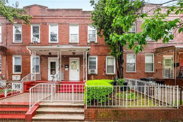 1640 West 1st Street, Brooklyn, NY 11223