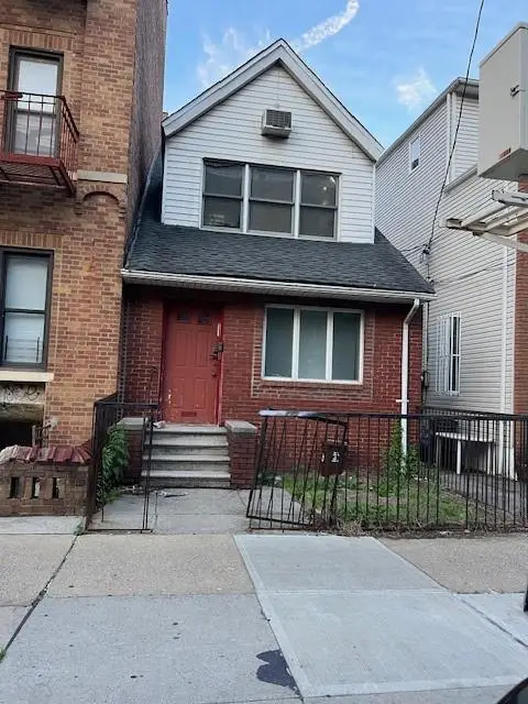 1789 East 17th Street, Brooklyn, NY 11229